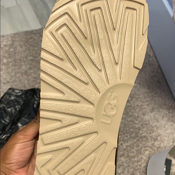 Ugg men’s boot  SOLD !! - Picture 4 of 5